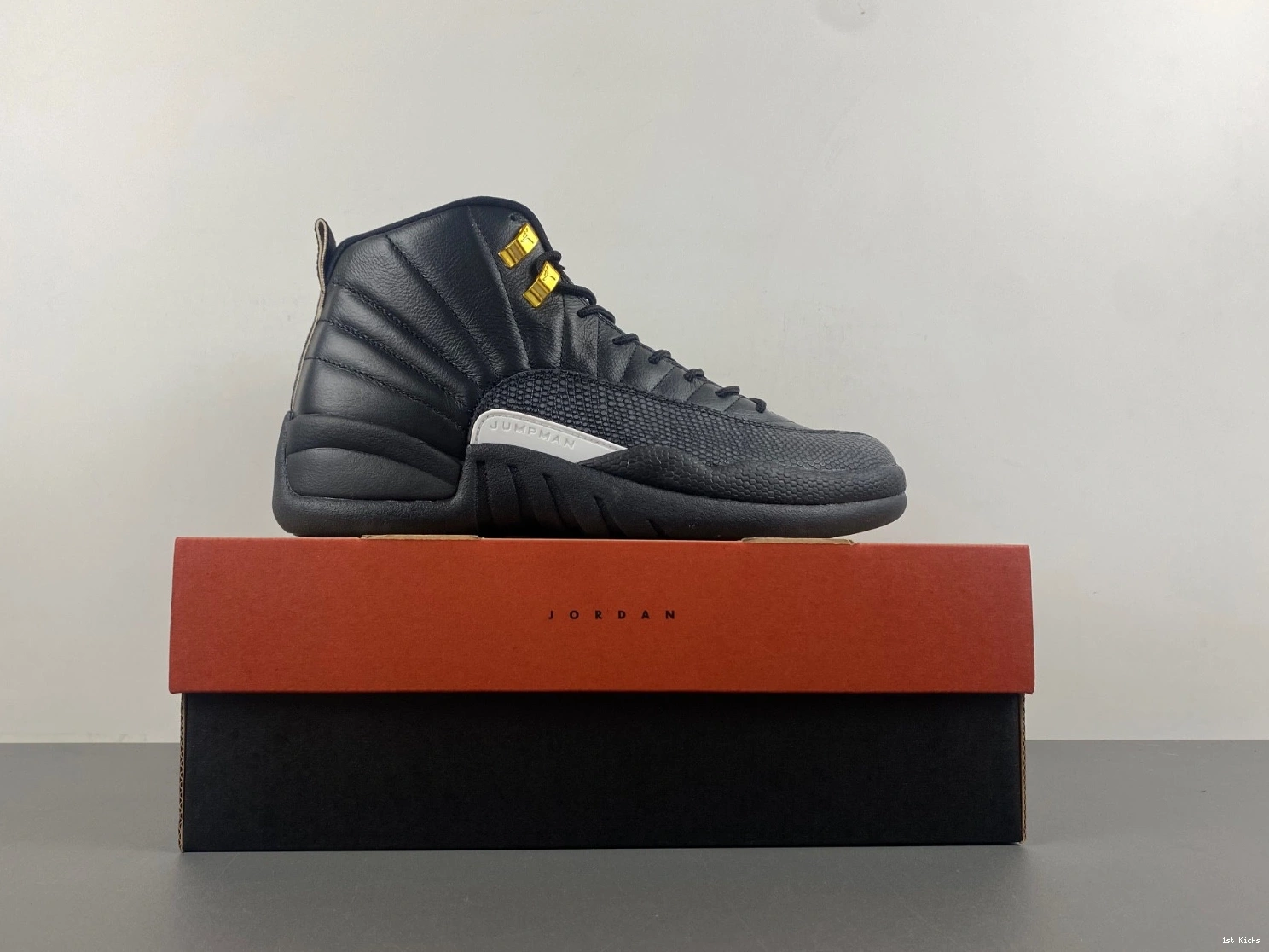 Air 130690‑013 Retro Master' Jordan 12 'The 0112